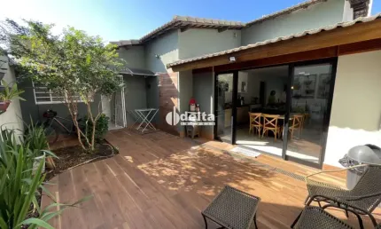 Casa Mobiliada para locação Bairro Martins Uberlândia