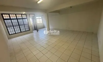 Sala comercial disponível para Locação no bairro Daniel Fonseca em Uberlãndia-MG