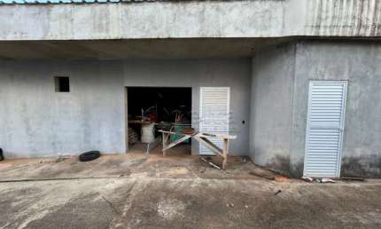 Galpão disponível para venda no bairro Lagoinha em Uberlândia-MG