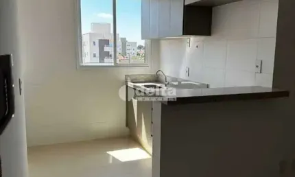 Apartamento disponível para locação no bairro Santa Mônica em Uberlândia-MG