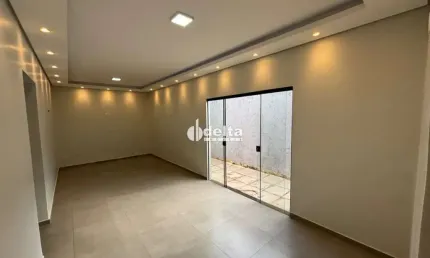 Casa residencial disponível para locação no bairro Ipanema em Uberlândia-MG