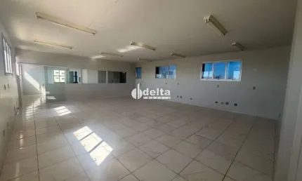 Sala disponível para locação no bairro Centro em Uberlândia-MG