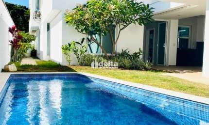 Casa condomínio Gavea Hiil 1  disponível para locação,Morada da Colina em Uberlândia-MG em