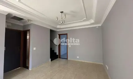 Casa residencial disponível para locação no bairro Jardim Karaíba em Uberlândia-MG