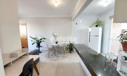 Apartamento mobiliado disponível para locação no bairro Santa Mônica em Uberlândia-MG