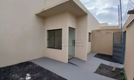 Casa disponível para locação no bairro Shopping Park em Uberlândia-MG.