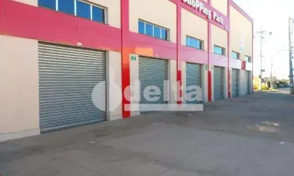 Loja disponível para locação no bairro Shopping Park em Uberlândia-MG