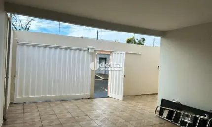 Casa disponível para locação no bairro jardim patricia em uberlândia-mg