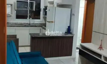 Apartamento disponível para locação no bairro santa mônica em uberlândia-mg
