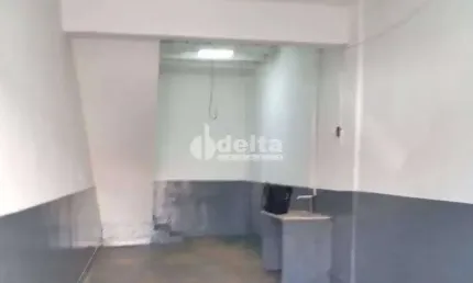 Loja disponível para locação no bairro Brasil em Uberlândia-MG