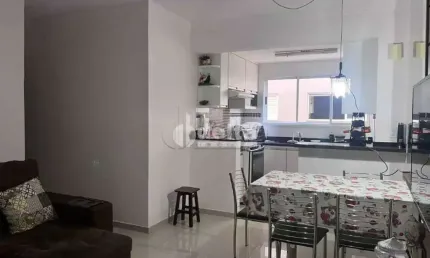 Apartamento disponível para locação e venda no bairro Santa Mônica em Uberlândia-MG