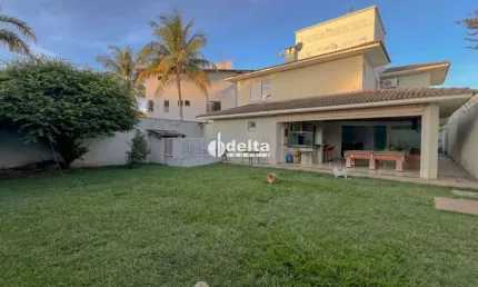 Casa residencial disponível para locação no bairro Morada da Colina em Uberlândia-MG