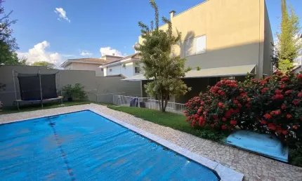 Casa no Condomínio Jardins Barcelona disponível para locação em Uberlândia-MG