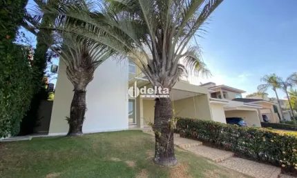 Casa no Condomínio Jardins Barcelona disponível para locação em Uberlândia-MG