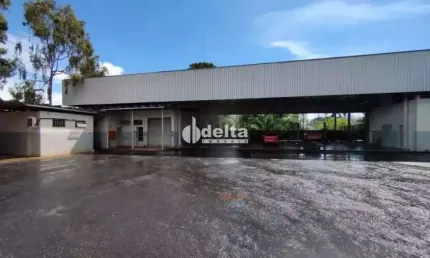 Galpão disponível para Locação no bairro Pacaembu em Uberlândia-MG