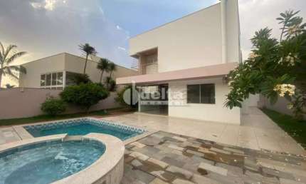 Casa residencial disponível para locação no bairro Morada da Colina em Uberlândia-MG