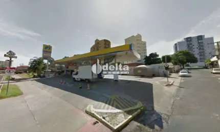 Terreno disponível para locação no bairro Saraiva em Uberlândia-MG