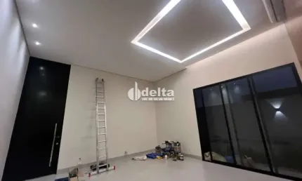 Casa em condomínio disponível para locação no bairro Jardim Sul em Uberlândia-MG