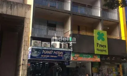 Prédio disponível para locação e venda no bairro Centro em Uberlândia-MG