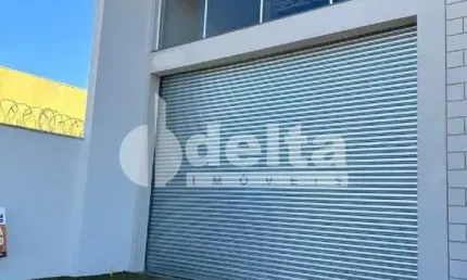 Galpão disponível para locação no bairro granada em uberlândia-mg