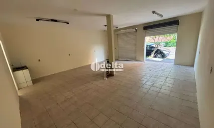 Loja disponível para locação no bairro martins em uberlândia-mg