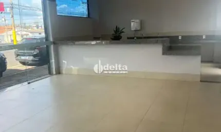 Sala disponível para locação no bairro Santa Mônica em Uberlândia-MG