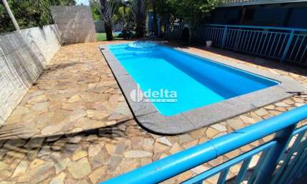 Chacara disponível para Locação no Bairro Morada Nova em Uberlândia-MG