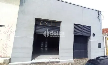 Loja disponível para locação no bairro Martins em Uberlândia-MG.