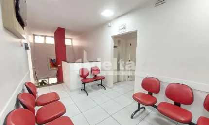 Sala disponível para locação no bairro centro em uberlândia-mg