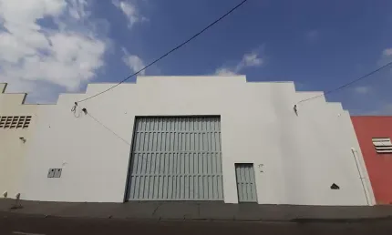 Galpão disponível para locação no bairro marta helena em uberlândia-mg