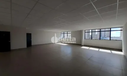Ponto comercial para alugar no Jardim Karaíba, Uberlândia 