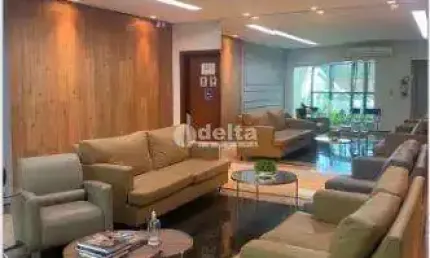Ponto comercial para alugar no Fundinho, Uberlândia 