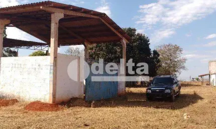 Galpão disponível para locação no bairro Tocantins em Uberlândia-MG