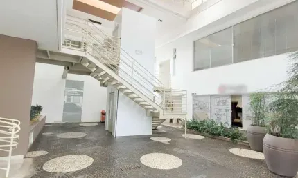Loja disponível para locação no bairro Centro em Uberlândia-MG.