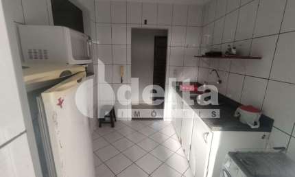 Apartamento disponível para locação no bairro Santa Mônica em Uberlândia-MG