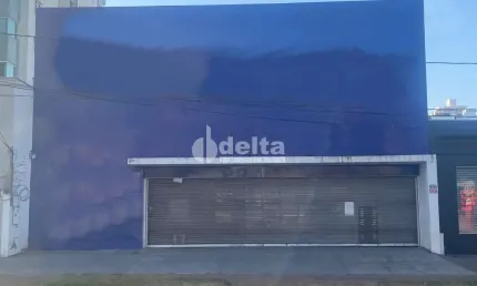 Ponto comercial para alugar em Saraiva, Uberlândia 