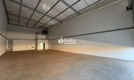 Galpão comercial disponível para locação no bairro santa mônica em uberlândia - mg