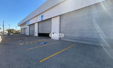 Galpão comercial disponível para locação no bairro santa mônica em uberlândia-mg