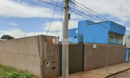 Terreno disponível para locação no bairro Jardim Patrícia em Uberlândia-MG