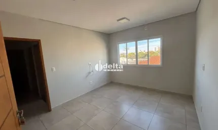 Apartamento disponível para locação no bairro presidente roosevelt em uberlândia-mg