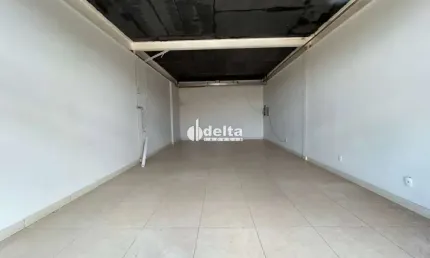 Loja comercial disponível para locação no bairro granada em uberlândia-mg.