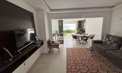 Casa disponível para locação no bairro aclimação em uberlândia-mg