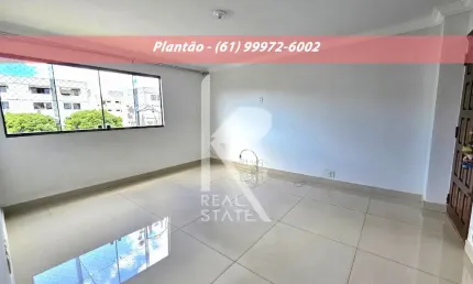 SHCES Quadra 403 Apartamento no 3º andar / 99972-6002