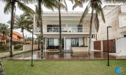 Casa em condomínio fechado com 4 quartos à venda na Praia do Sape, Ubatuba 