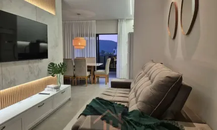 Mariscal, cobertura, Nova, 91 mts2, 02 suítes, finamente mobiliado e decorado, móveis de alto padrão, terraço c/ churrasqueira e vista panorâmica