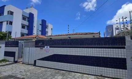 Casa no Cristo com 3 Quartos sendo 1 Suíte com Piscina