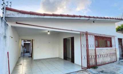 Casa com 3 quartos à venda na Rua Professor Jofre Borges Albuquerque, 42, João Agripino, João Pessoa
