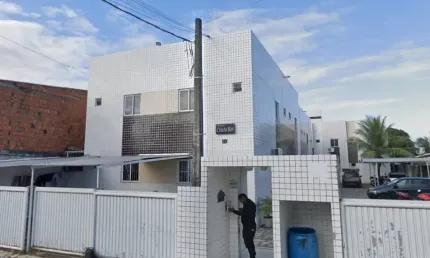 ALUGO ou VENDO Apartamento no Muçumagro/Valentina com 2 Quartos sendo 1 Suíte