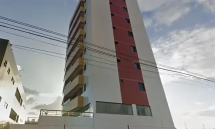 Apartamento no Aeroclube/Bessa com 3 Quartos sendo 1 Suíte, 2 Vagas de Garagem, Elevador e Piscina