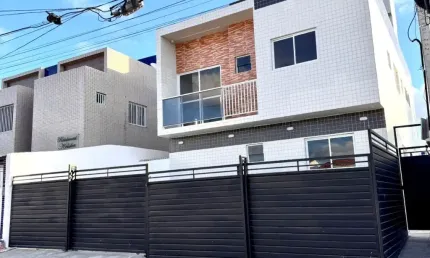 Apartamento em Mangabeira com 2 Quartos sendo 1 Suíte